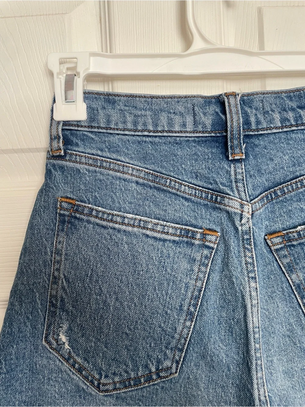 Abercrombie & Fitch Women’s size 24/00 Medium Blue High Waisted Denim Shorts